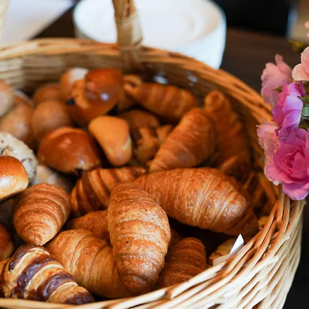 Signau House & Garden Boutique Otel 4*